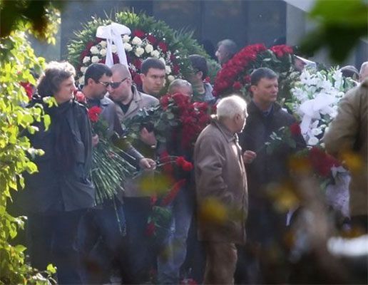 Япончика хоронили под охраной ОМОНа (ФОТО, ВИДЕО)