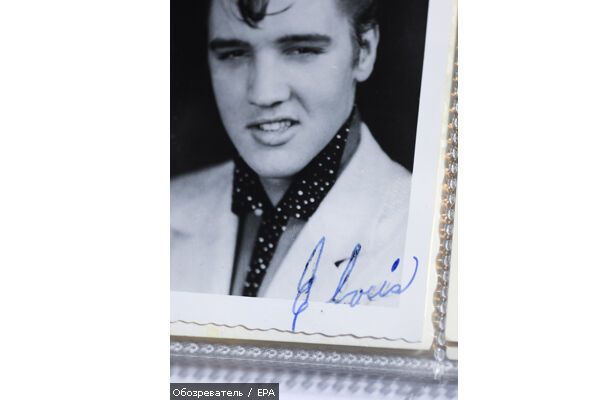 Рубашку Элвиса Пресли продали за $52 тыс.