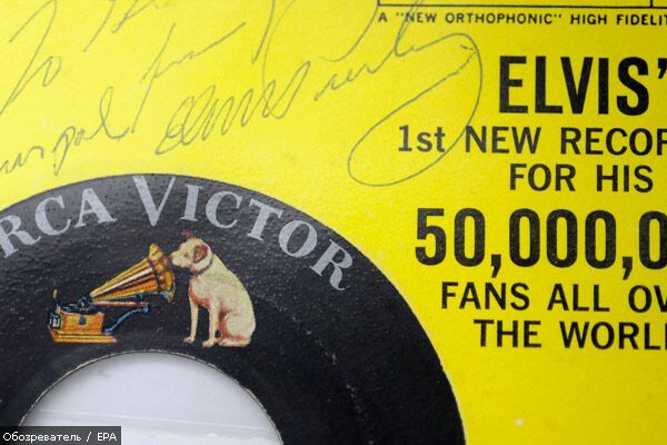 Рубашку Элвиса Пресли продали за $52 тыс.