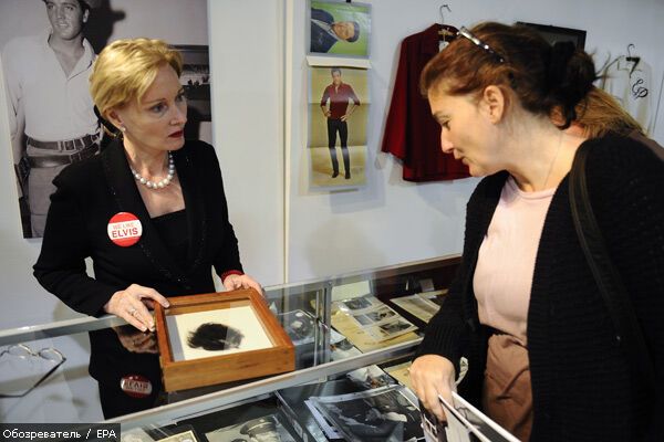 Рубашку Элвиса Пресли продали за $52 тыс.