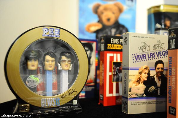 Рубашку Элвиса Пресли продали за $52 тыс.