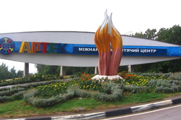 Мать изнасилованных детей подкупили?