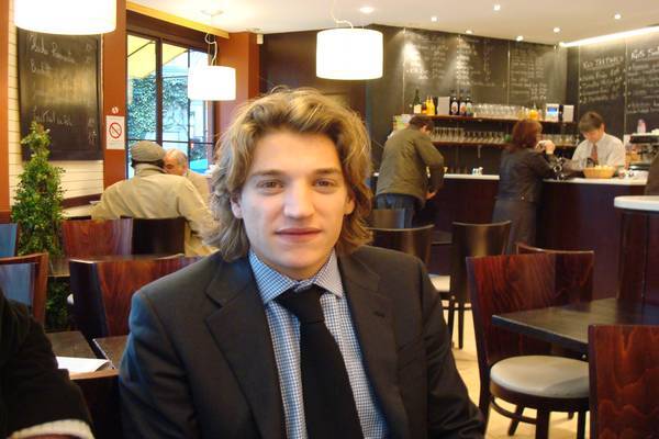 Сыну Саркози не дали устроиться на работу "по блату"