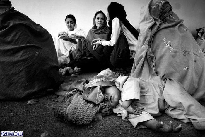 Анджелина Джоли в Афганистане