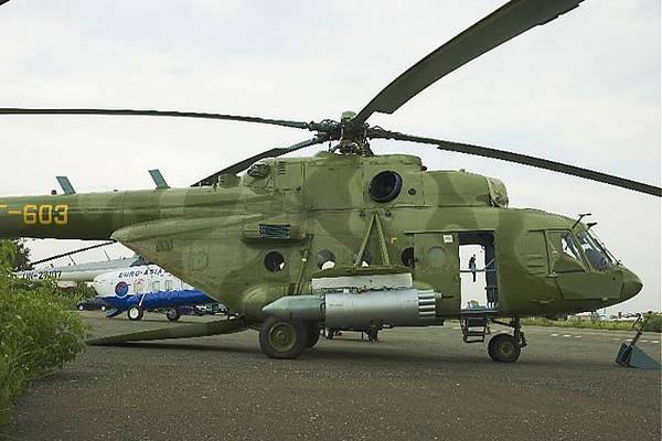 Военный вертолет потерпел крушение на западе Пакистана