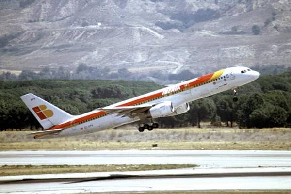 Забастовка авиаперевозчиков сорвала сотни рейсов в Испании