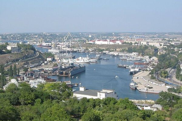 Севастопольський порт обурений діями ЧФ