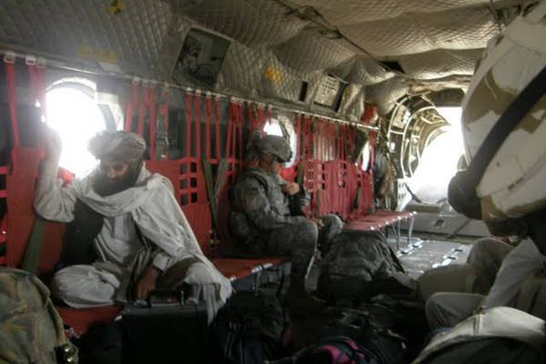На юге Афганистана погибли восемь американских солдат