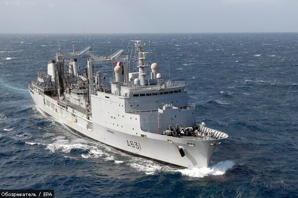 Сомалійські пірати помилково напали на корабель ВМС Франції