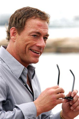 Ван Дамм рассказал о наркозависимости и пятом браке