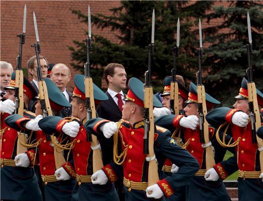 Рейтинг российских лидеров рекордно упал