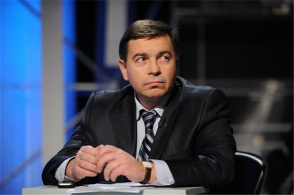 Мачо Тигипко согласен стать кумиром домохозяек