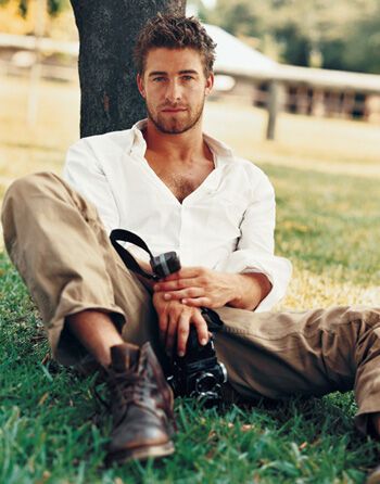 Кличко и другие супермужчины снялись для Vanity Fair