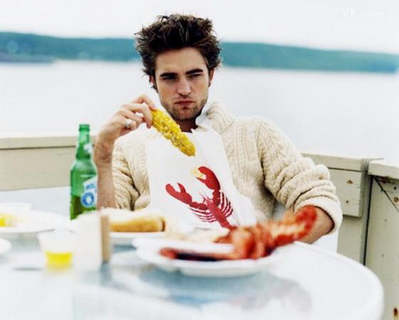 Теплый, вкусный Роберт Паттинсон