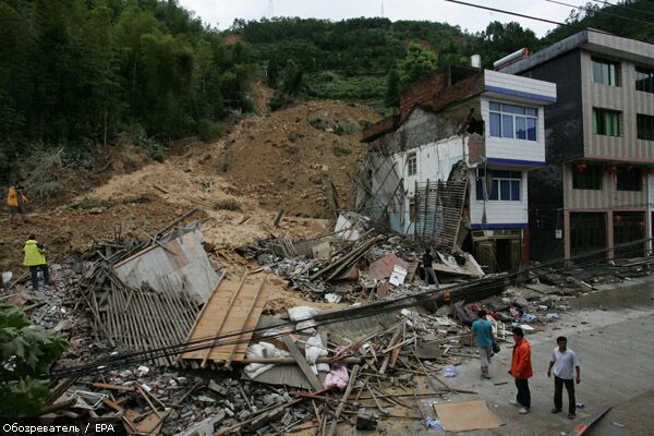 Більше 30 в'єтнамців стали жертвами тайфуну