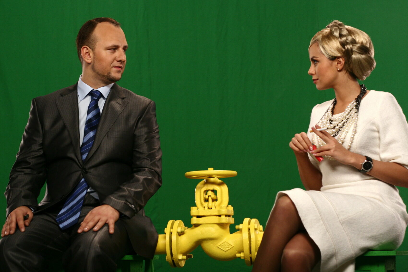 Юлию Тимошенко застукали с сигаретой! ШОК!