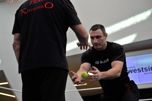 Открытая тренировка: Кличко против Джонсона (фото)