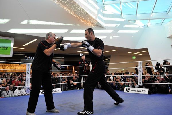 Открытая тренировка: Кличко против Джонсона (фото)