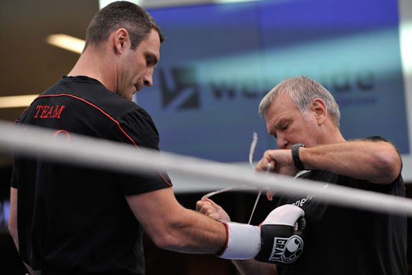 Открытая тренировка: Кличко против Джонсона (фото)