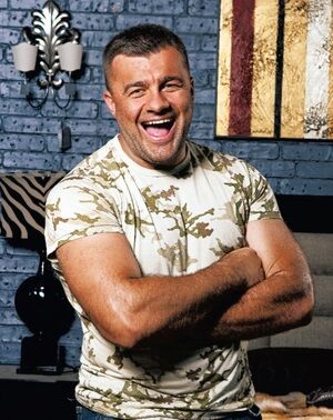 Михаил Пореченков через 19 лет нашел внебрачного сына!