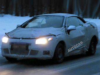 Renault приступила к тестам кабриолета Megane