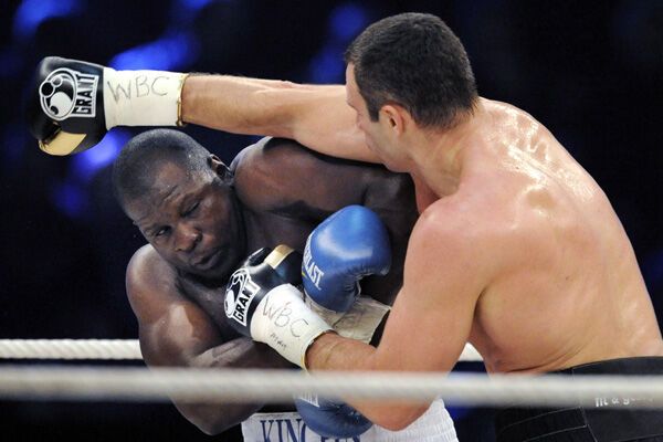 Как Кличко американца избивал (фоторепортаж) 