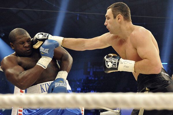 Как Кличко американца избивал (фоторепортаж) 