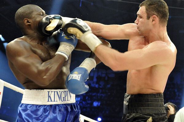 Как Кличко американца избивал (фоторепортаж) 