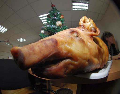 На сколько подорожал новогодний стол. Цены