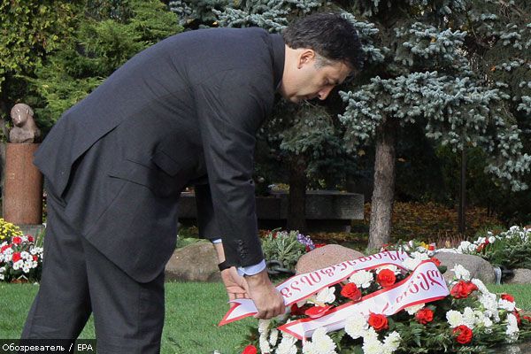 В Грузии сносят памятник героям Великой Отечественной