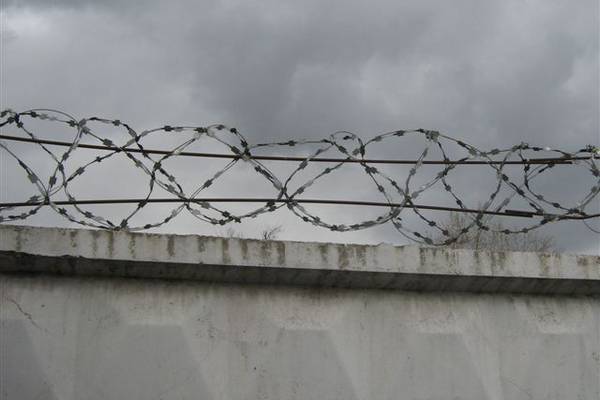 Границу с Румынией приказали очистить от "колючки"