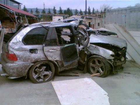 Шикарные BMW X5 - разбитые вхлам!