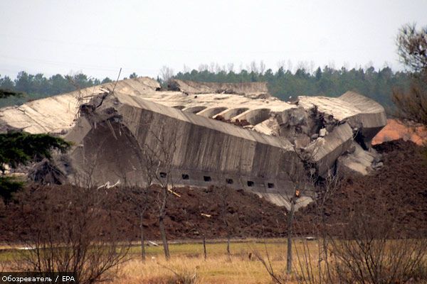 10 осіб затримали у зв'язку з підривом Меморіалу слави