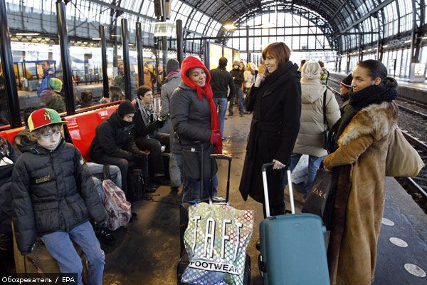 Сніг відправив у нокдаун два континенту. ФОТО