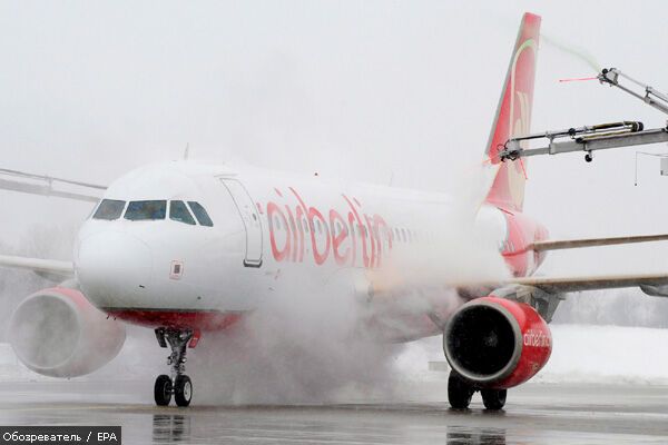 Сніг відправив у нокдаун два континенту. ФОТО