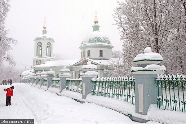 Сніг відправив у нокдаун два континенту. ФОТО