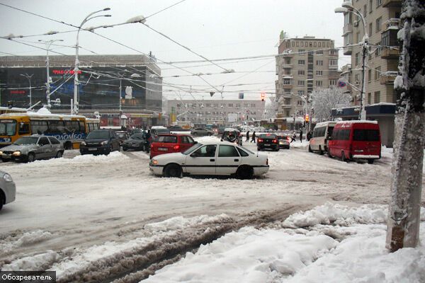 Киев в снежной западне, транспорт не ходит (ФОТО ЭКСКЛЮЗИВ)