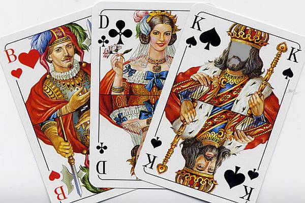 Священик виграв в карти $ 100 тисяч для свого приходу