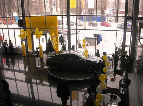 Открытие нового дилерского автоцентра Renault в Харькове