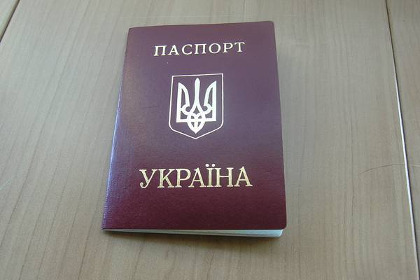 Депутаты требуют уголовной кары за двойное гражданство