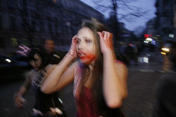 Мисс Украина Вселенная-2009 - "конкурс постелей"! ФОТО