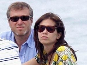 Жукова родила Абрамовичу сына