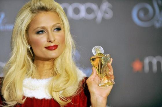 Пэрис Хилтон - развратная внучка Деда Мороза