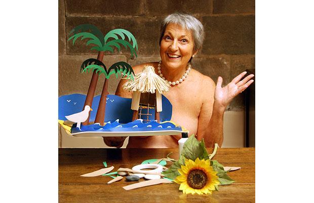 Отчаянные старушки разделись ради благотворительности