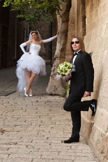 Свадебная фотосессия солистов «Би-2» в «Hello!»