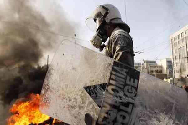 У Греції підпалили офіси двох газет і однієї партії