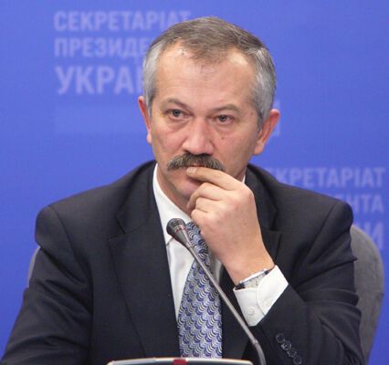 Виктор Пинзеник уходит в отставку. ВИДЕО