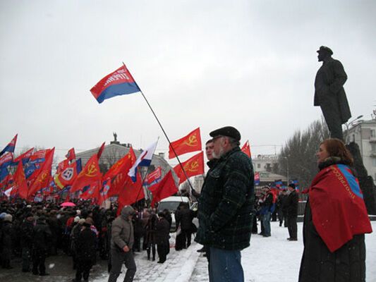 Так далі жити не можна! "Ющенко" відірвали голову