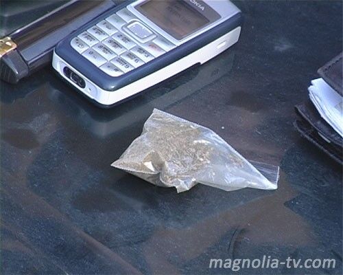 Работник СБУ задержан при попытке сбыта наркотиков