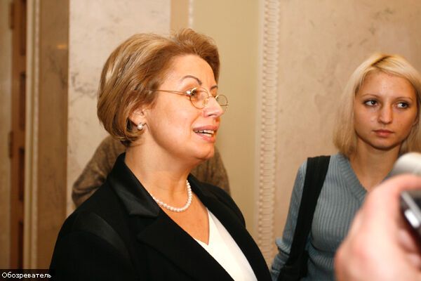 ПР блокирует трибуну. Но Раде нипочем 